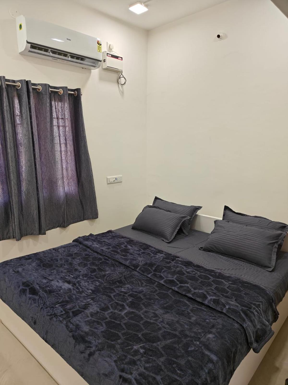 Thirunallar Heaven Homes Tirunallar Exterior foto